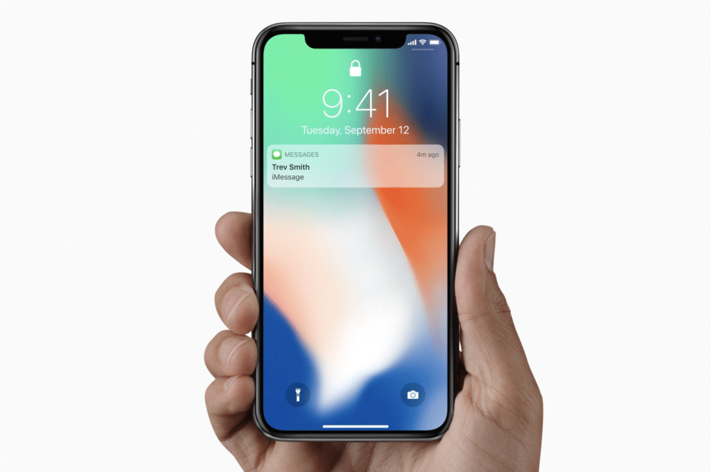 5 advantages of iPhone X over iPhone 8