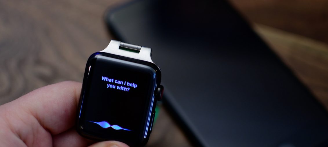 Apple - Watch-Series-3 - Siri 